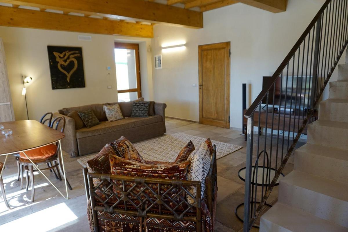 Agriturismo Cheloni Guasticce Екстер'єр фото