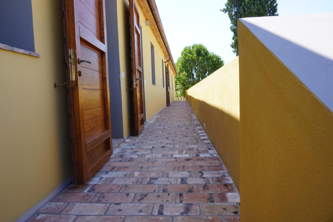 Agriturismo Cheloni Guasticce Екстер'єр фото