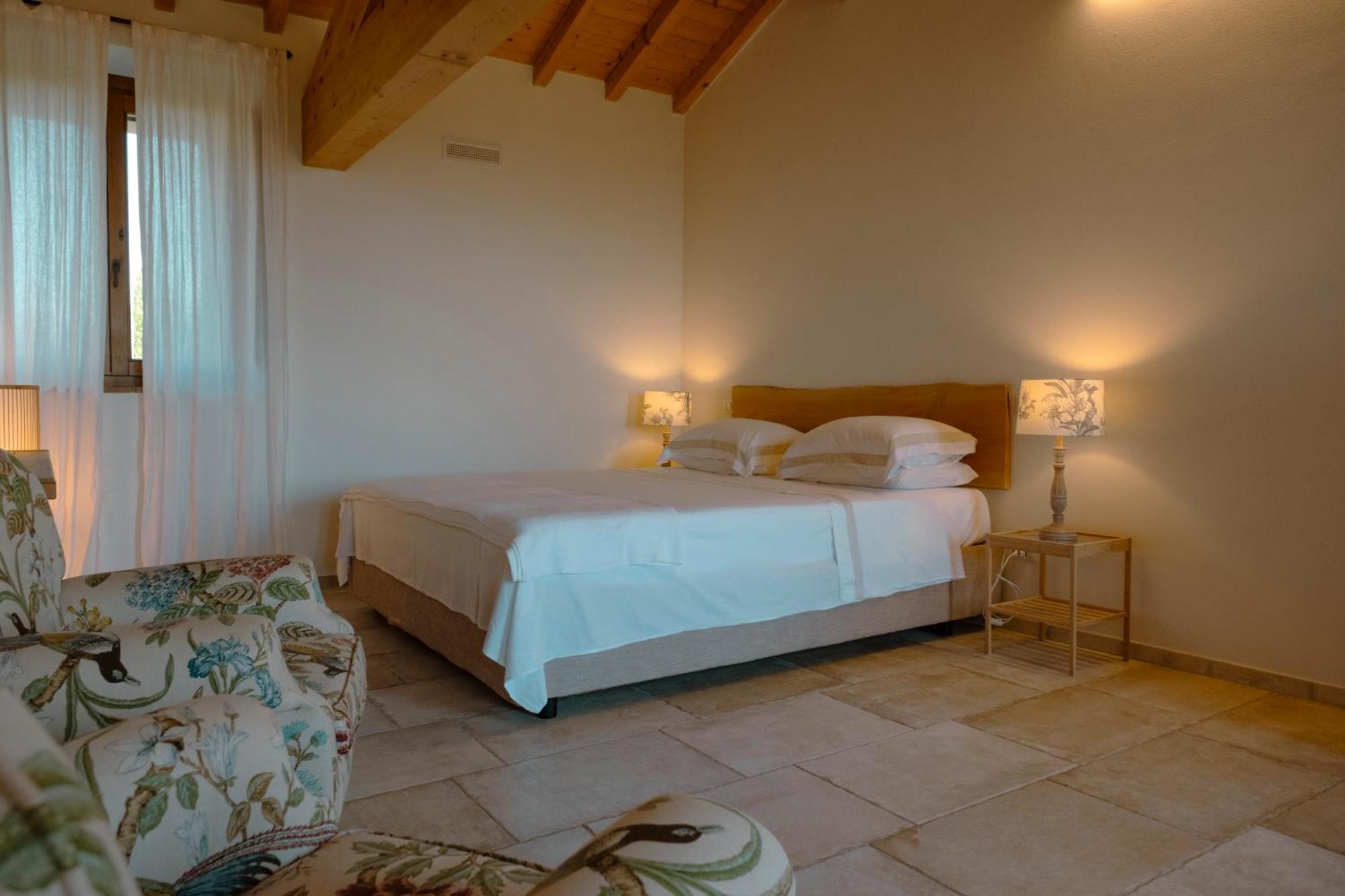 Agriturismo Cheloni Guasticce Екстер'єр фото